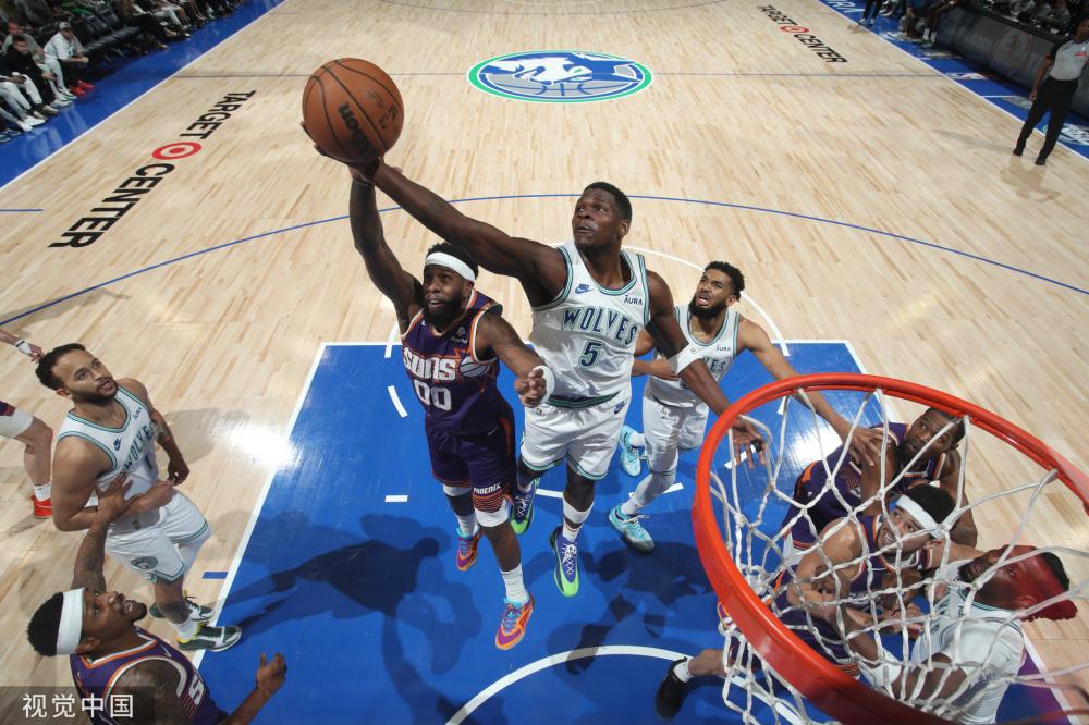 赛季中四处 赛季中四处