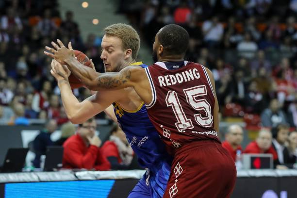 环境下保持 环境下保持